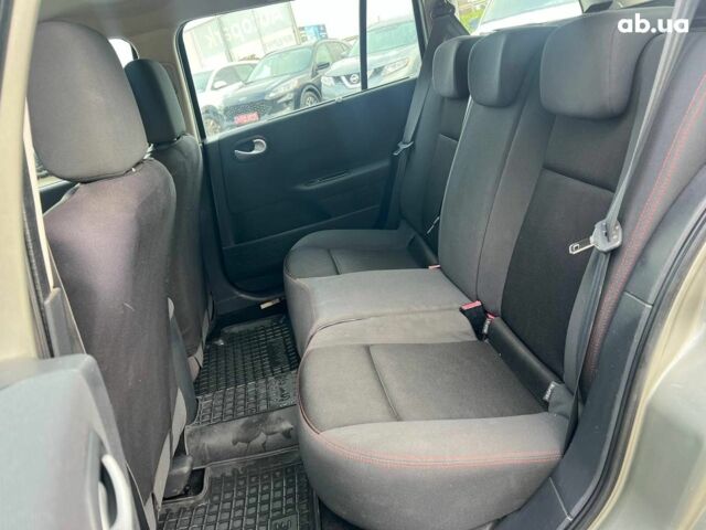 Серый Рено Меган, объемом двигателя 1.5 л и пробегом 342 тыс. км за 4690 $, фото 32 на Automoto.ua