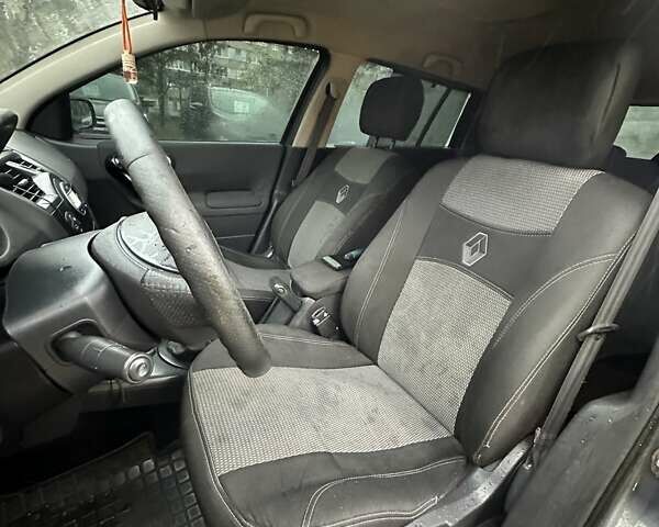 Серый Рено Меган, объемом двигателя 1.6 л и пробегом 248 тыс. км за 5500 $, фото 20 на Automoto.ua