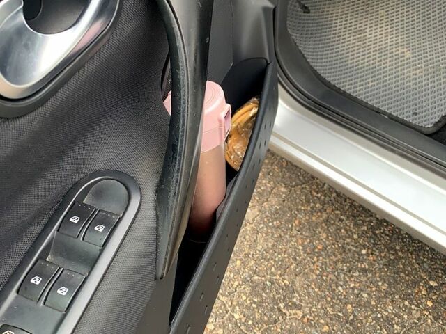 Серый Рено Меган, объемом двигателя 1.6 л и пробегом 297 тыс. км за 5350 $, фото 5 на Automoto.ua