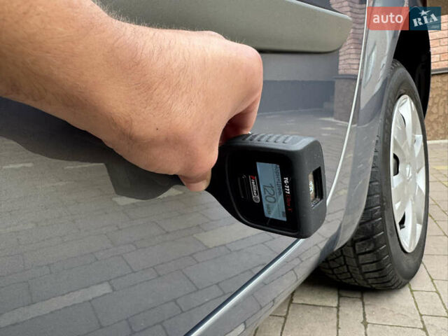 Сірий Рено Меган, об'ємом двигуна 1.6 л та пробігом 106 тис. км за 5999 $, фото 88 на Automoto.ua