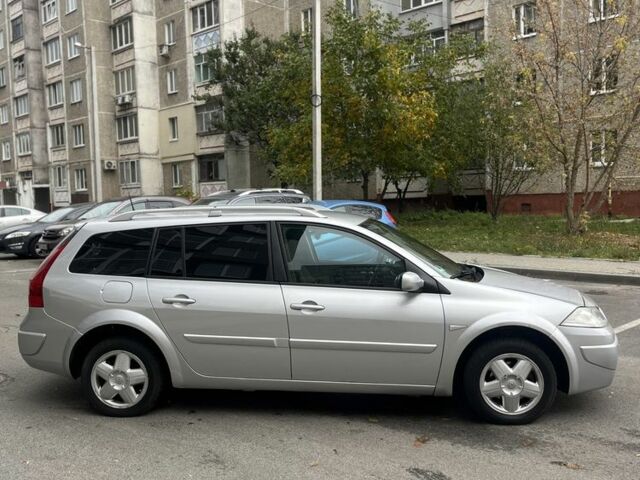 Серый Рено Меган, объемом двигателя 1.9 л и пробегом 230 тыс. км за 5200 $, фото 2 на Automoto.ua