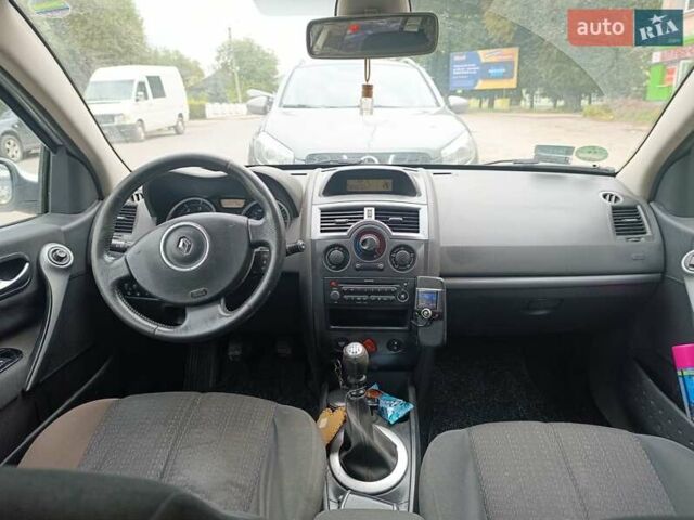 Серый Рено Меган, объемом двигателя 1.9 л и пробегом 309 тыс. км за 4600 $, фото 12 на Automoto.ua