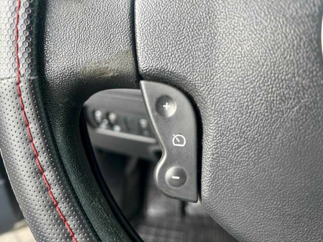 Серый Рено Меган, объемом двигателя 1.5 л и пробегом 342 тыс. км за 4690 $, фото 23 на Automoto.ua