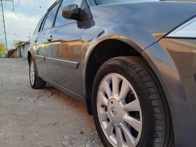 Сірий Рено Меган, об'ємом двигуна 1.6 л та пробігом 223 тис. км за 6200 $, фото 9 на Automoto.ua