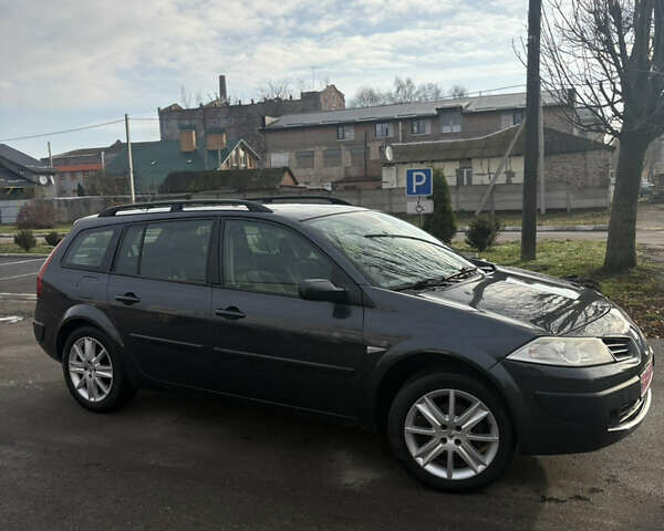 Серый Рено Меган, объемом двигателя 1.6 л и пробегом 215 тыс. км за 5400 $, фото 5 на Automoto.ua