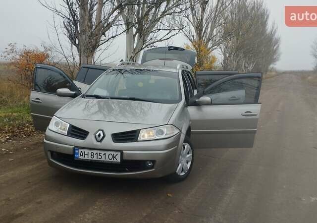 Серый Рено Меган, объемом двигателя 1.5 л и пробегом 250 тыс. км за 4800 $, фото 14 на Automoto.ua