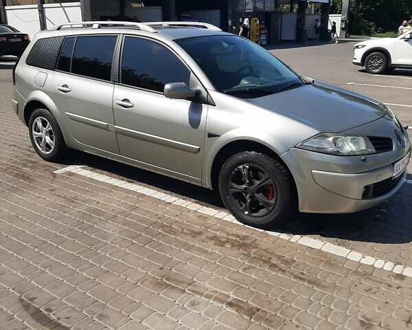 Сірий Рено Меган, об'ємом двигуна 1.6 л та пробігом 171 тис. км за 5800 $, фото 8 на Automoto.ua