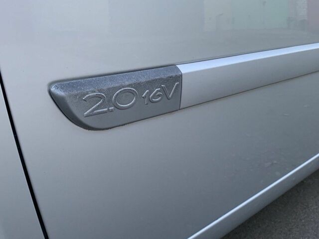 Сірий Рено Меган, об'ємом двигуна 2 л та пробігом 162 тис. км за 6299 $, фото 13 на Automoto.ua