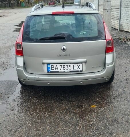 Сірий Рено Меган, об'ємом двигуна 1.6 л та пробігом 320 тис. км за 4600 $, фото 5 на Automoto.ua