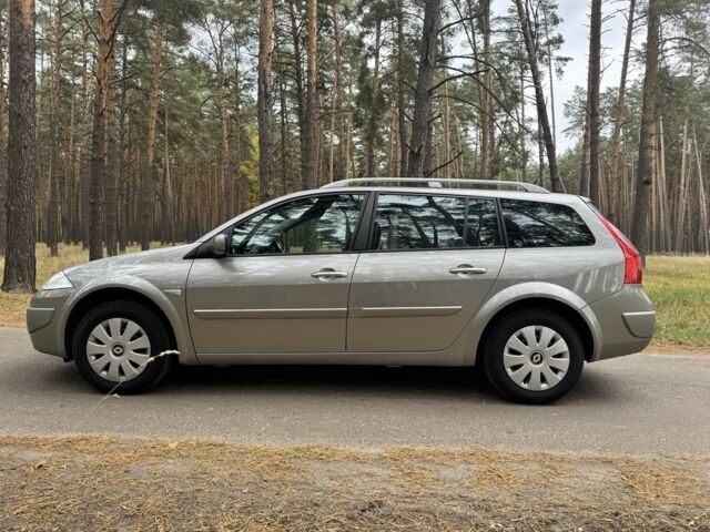 Рено Меган 2007 в Чернигове на Automoto.ua Серый Рено Меган, объемом двигателя 1.6 л и пробегом 178 тыс. км за 5500 $, фото 5 на Automoto.ua