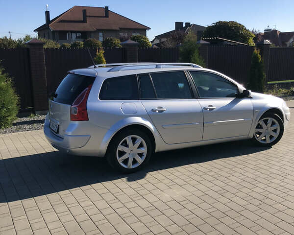 Серый Рено Меган, объемом двигателя 0 л и пробегом 128 тыс. км за 6500 $, фото 2 на Automoto.ua