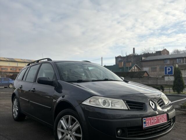 Серый Рено Меган, объемом двигателя 1.6 л и пробегом 215 тыс. км за 5400 $, фото 1 на Automoto.ua