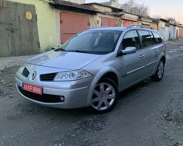 Серый Рено Меган, объемом двигателя 2 л и пробегом 162 тыс. км за 6299 $, фото 21 на Automoto.ua