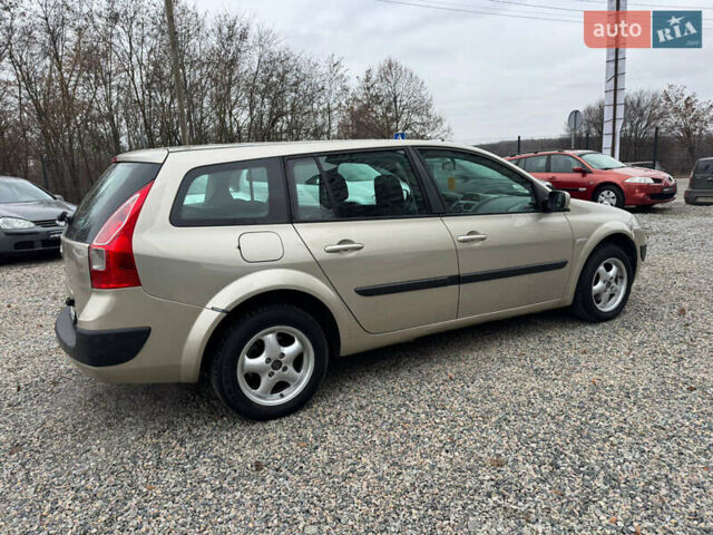 Серый Рено Меган, объемом двигателя 1.6 л и пробегом 236 тыс. км за 5200 $, фото 4 на Automoto.ua