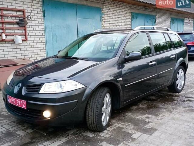 Серый Рено Меган, объемом двигателя 2 л и пробегом 201 тыс. км за 6200 $, фото 3 на Automoto.ua