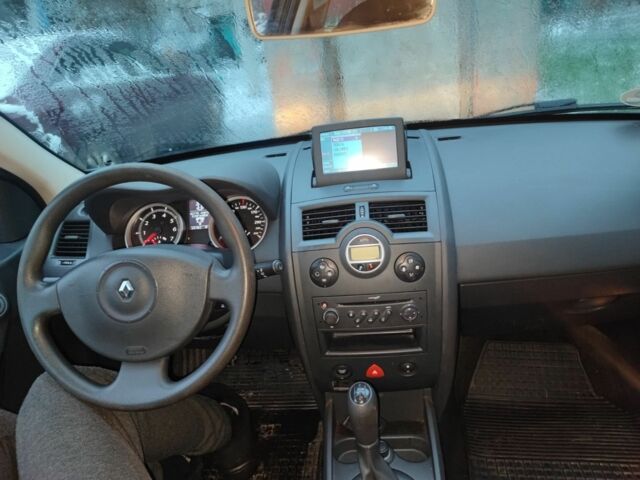 Сірий Рено Меган, об'ємом двигуна 0 л та пробігом 197 тис. км за 5699 $, фото 2 на Automoto.ua