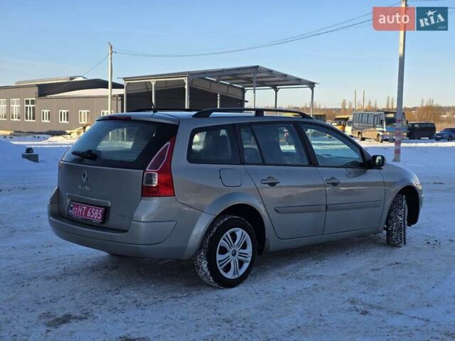 Сірий Рено Меган, об'ємом двигуна 1.6 л та пробігом 241 тис. км за 5400 $, фото 2 на Automoto.ua