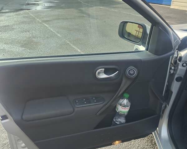 Сірий Рено Меган, об'ємом двигуна 1.6 л та пробігом 226 тис. км за 5100 $, фото 15 на Automoto.ua