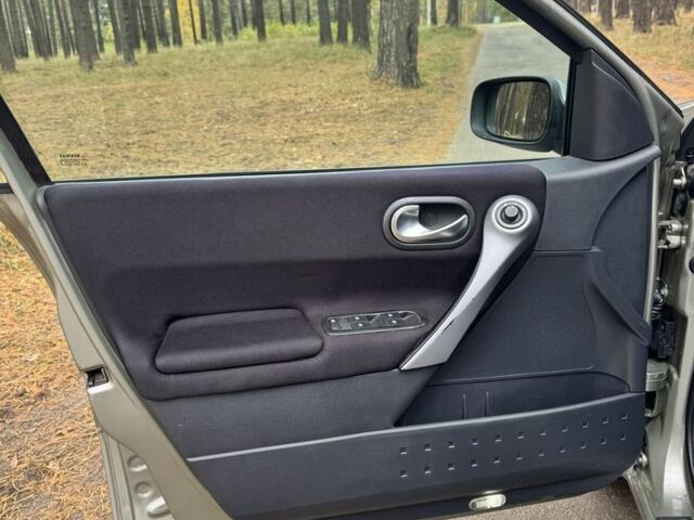 Рено Меган 2007 в Чернигове на Automoto.ua Серый Рено Меган, объемом двигателя 1.6 л и пробегом 178 тыс. км за 5500 $, фото 12 на Automoto.ua