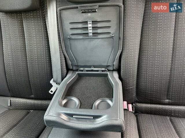 Рено Меган 2007 в Виннице на Automoto.ua Серый Рено Меган, объемом двигателя 1.6 л и пробегом 178 тыс. км за 5850 $, фото 64 на Automoto.ua