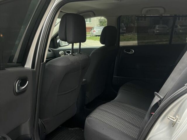 Серый Рено Меган, объемом двигателя 1.9 л и пробегом 230 тыс. км за 5200 $, фото 7 на Automoto.ua