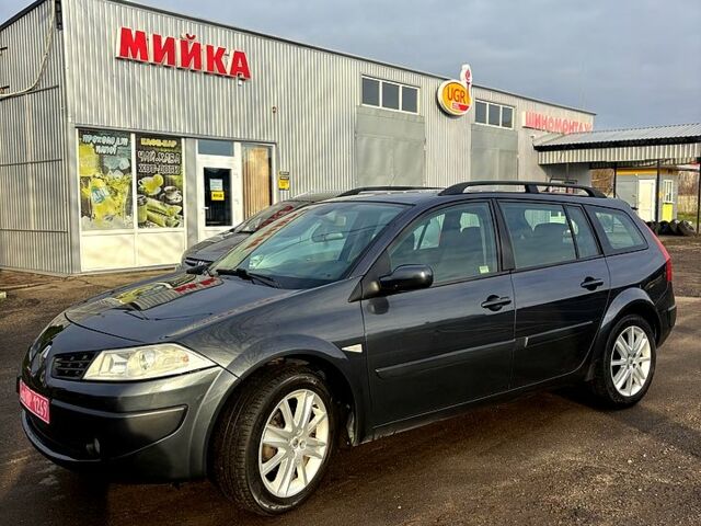 Серый Рено Меган, объемом двигателя 1.6 л и пробегом 215 тыс. км за 5400 $, фото 3 на Automoto.ua