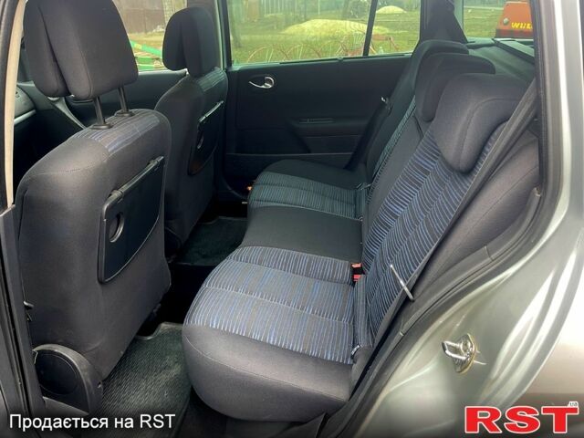 Серый Рено Меган, объемом двигателя 16 л и пробегом 0 тыс. км за 5800 $, фото 6 на Automoto.ua