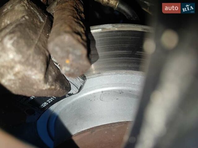 Сірий Рено Меган, об'ємом двигуна 1.6 л та пробігом 197 тис. км за 5700 $, фото 10 на Automoto.ua