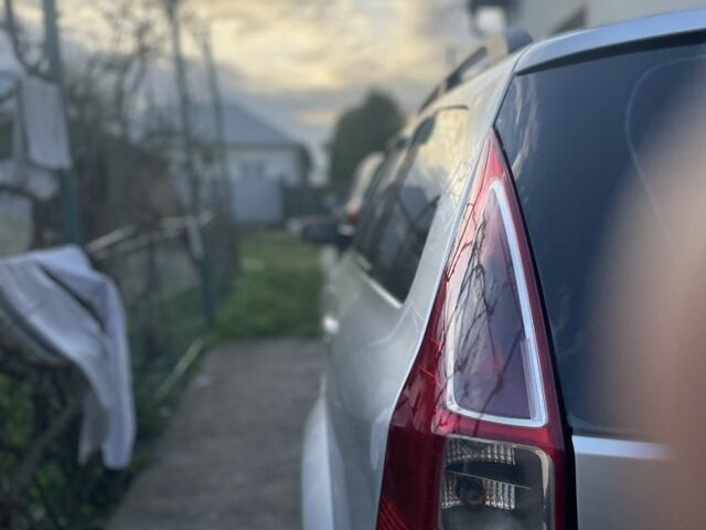 Сірий Рено Меган, об'ємом двигуна 1.5 л та пробігом 400 тис. км за 4300 $, фото 4 на Automoto.ua