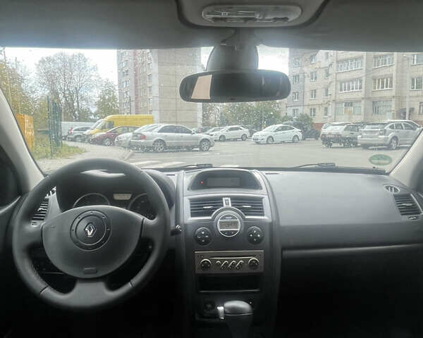 Сірий Рено Меган, об'ємом двигуна 1.9 л та пробігом 230 тис. км за 5200 $, фото 6 на Automoto.ua