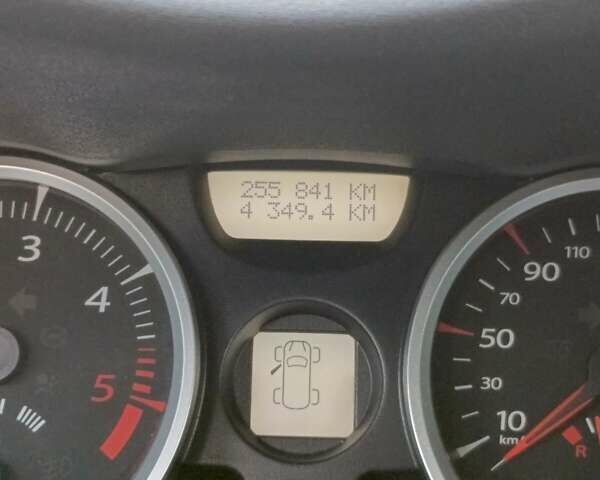 Сірий Рено Меган, об'ємом двигуна 1.87 л та пробігом 256 тис. км за 5300 $, фото 21 на Automoto.ua