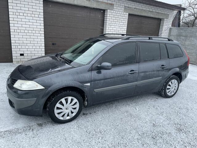 Серый Рено Меган, объемом двигателя 1.6 л и пробегом 370 тыс. км за 3800 $, фото 1 на Automoto.ua