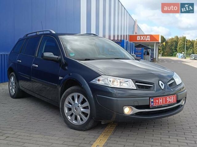 Серый Рено Меган, объемом двигателя 1.6 л и пробегом 240 тыс. км за 5450 $, фото 2 на Automoto.ua