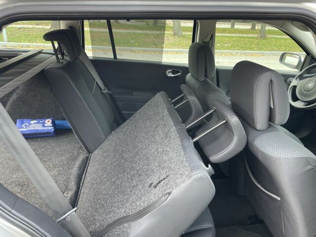 Серый Рено Меган, объемом двигателя 1.6 л и пробегом 196 тыс. км за 5500 $, фото 11 на Automoto.ua