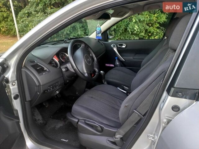 Сірий Рено Меган, об'ємом двигуна 1.6 л та пробігом 238 тис. км за 5044 $, фото 2 на Automoto.ua