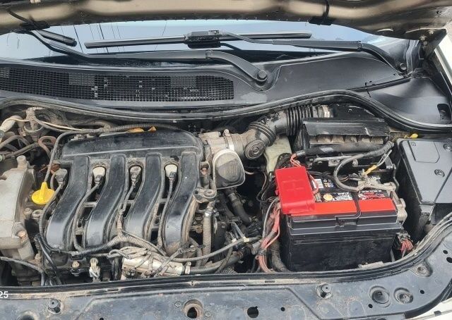 Сірий Рено Меган, об'ємом двигуна 1.6 л та пробігом 320 тис. км за 4600 $, фото 10 на Automoto.ua