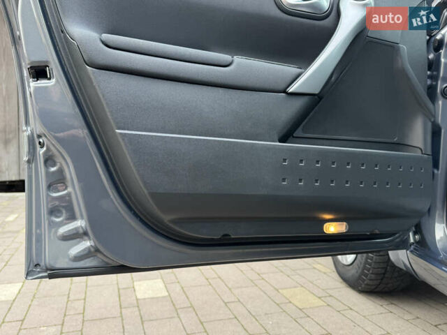 Сірий Рено Меган, об'ємом двигуна 1.6 л та пробігом 106 тис. км за 5999 $, фото 41 на Automoto.ua