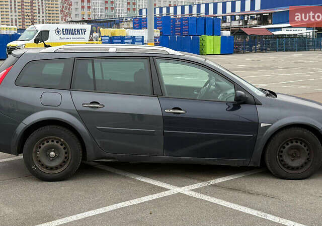 Серый Рено Меган, объемом двигателя 1.9 л и пробегом 342 тыс. км за 2100 $, фото 3 на Automoto.ua