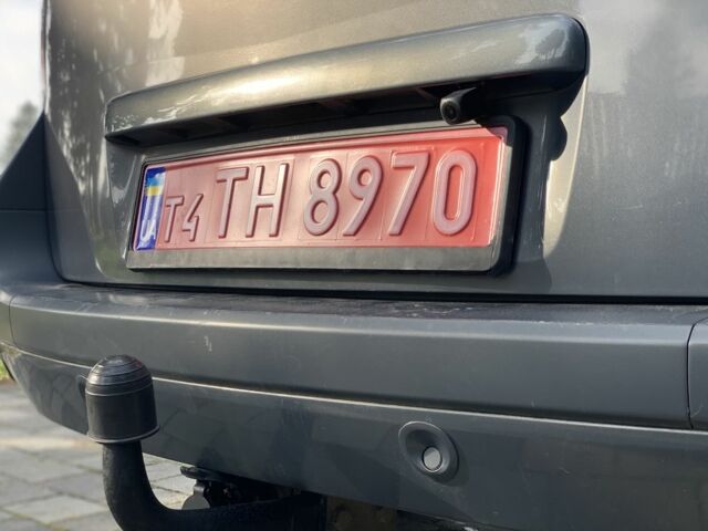 Сірий Рено Меган, об'ємом двигуна 1.6 л та пробігом 233 тис. км за 4999 $, фото 4 на Automoto.ua