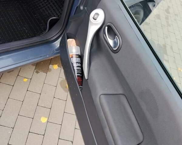 Рено Меган 2007 в Сумах на Automoto.ua Серый Рено Меган, объемом двигателя 1.6 л и пробегом 208 тыс. км за 5400 $, фото 37 на Automoto.ua