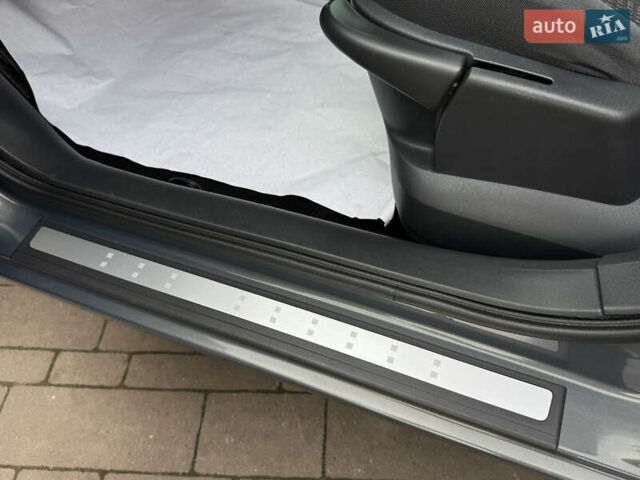 Сірий Рено Меган, об'ємом двигуна 1.6 л та пробігом 106 тис. км за 5999 $, фото 42 на Automoto.ua