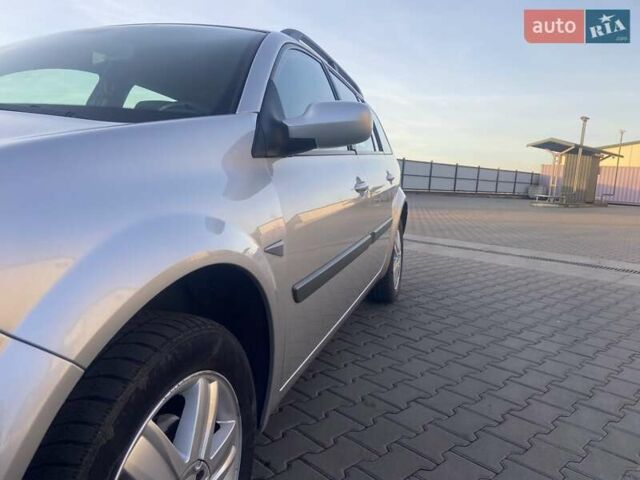 Сірий Рено Меган, об'ємом двигуна 1.6 л та пробігом 201 тис. км за 4780 $, фото 9 на Automoto.ua