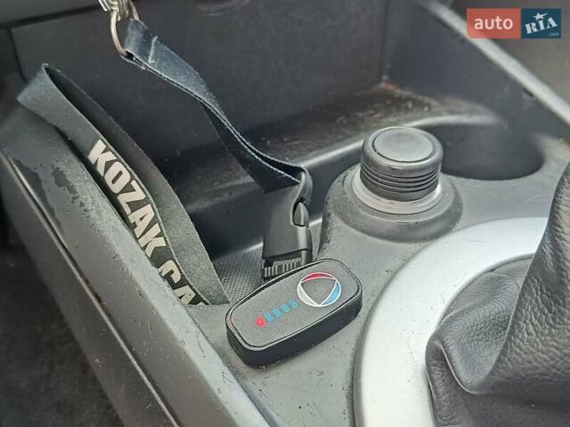 Серый Рено Меган, объемом двигателя 1.6 л и пробегом 240 тыс. км за 5450 $, фото 15 на Automoto.ua