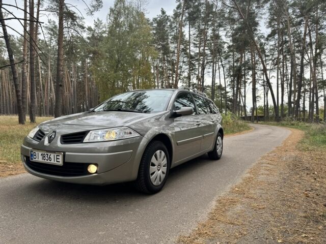 Рено Меган 2007 в Чернигове на Automoto.ua Серый Рено Меган, объемом двигателя 1.6 л и пробегом 178 тыс. км за 5500 $, фото 4 на Automoto.ua