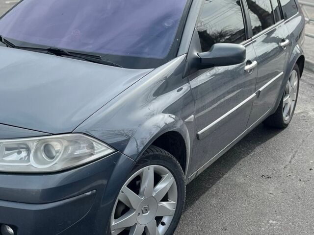 Сірий Рено Меган, об'ємом двигуна 1.6 л та пробігом 450 тис. км за 4500 $, фото 1 на Automoto.ua