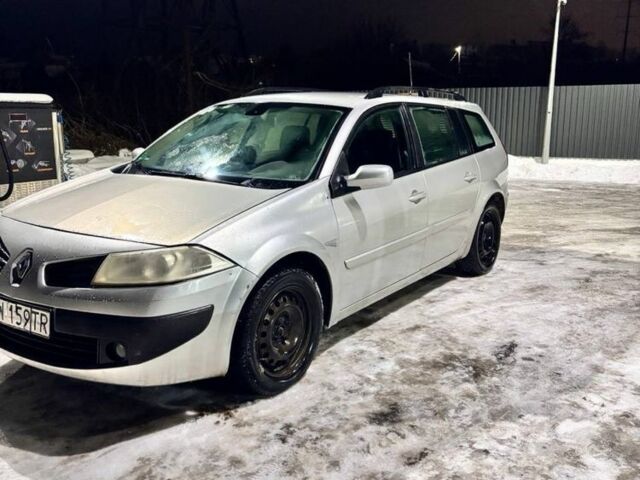 Серый Рено Меган, объемом двигателя 1.9 л и пробегом 360 тыс. км за 1900 $, фото 1 на Automoto.ua