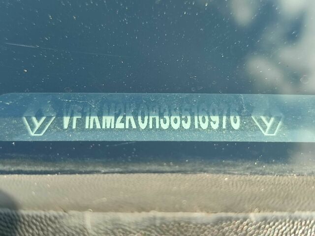 Сірий Рено Меган, об'ємом двигуна 1.6 л та пробігом 186 тис. км за 5600 $, фото 21 на Automoto.ua