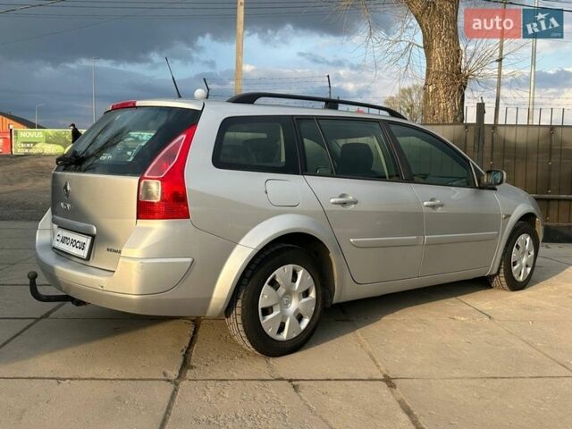 Серый Рено Меган, объемом двигателя 1.6 л и пробегом 303 тыс. км за 5490 $, фото 6 на Automoto.ua