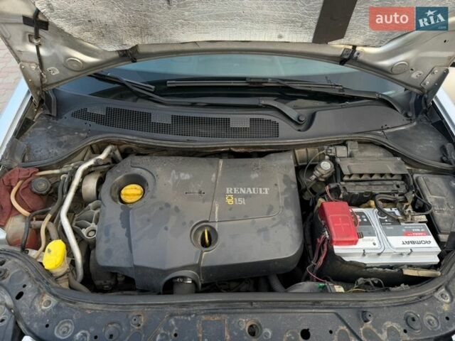 Сірий Рено Меган, об'ємом двигуна 1.5 л та пробігом 330 тис. км за 4499 $, фото 16 на Automoto.ua