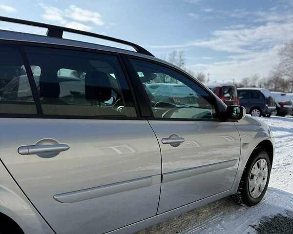 Сірий Рено Меган, об'ємом двигуна 1.6 л та пробігом 118 тис. км за 5999 $, фото 41 на Automoto.ua